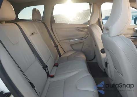 2013 Volvo Xc60 T6 from USA, damaged, VIN YV4902DZ5D2376910